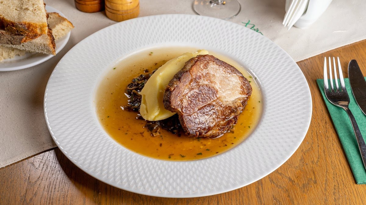 Pilvax Restaurant & Wine Bar by null