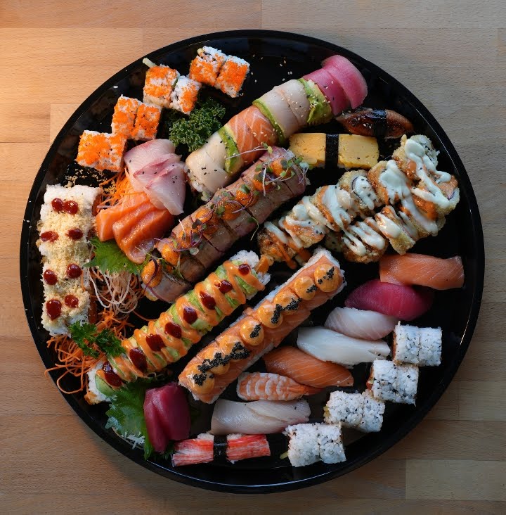 Rice n Roll Bistro | Sushi Bar & Thai Cuisine by null