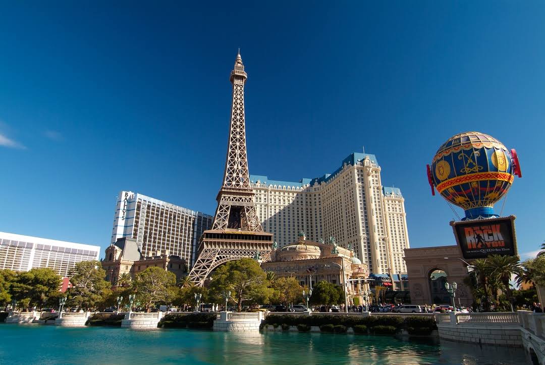 Paris Las Vegas image