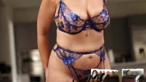 Fotos de mature lingerie porn jpg x Mature lingerie