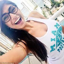 Why is mia khalifa suddenly so popular jpg x Mia star