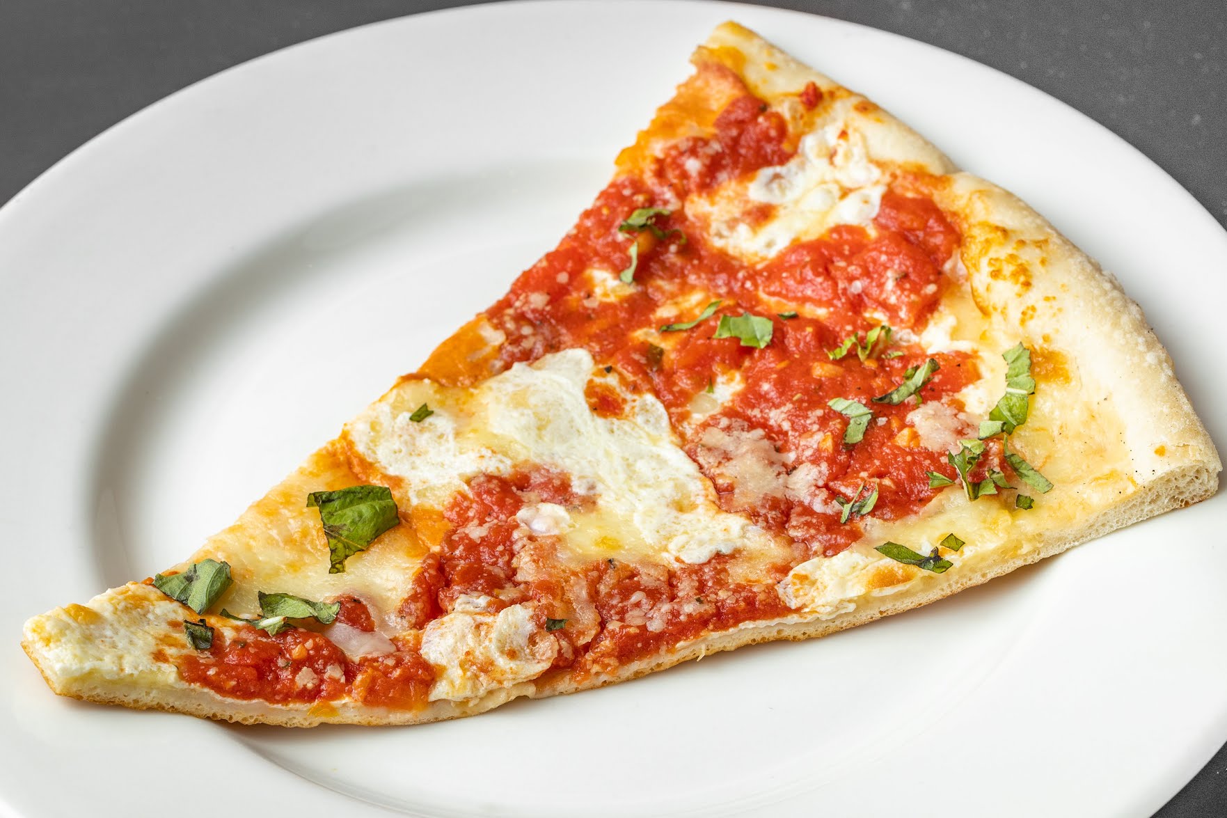 Avellino's Pizzeria & Catering by null