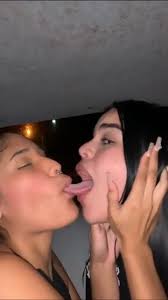 Redheads suck long tongues big ass big ass porn xhamster jpg x Tongue sucking