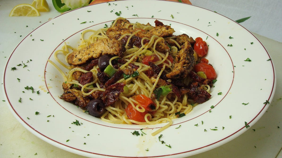 Olive Grove Restaurant & Lounge by null