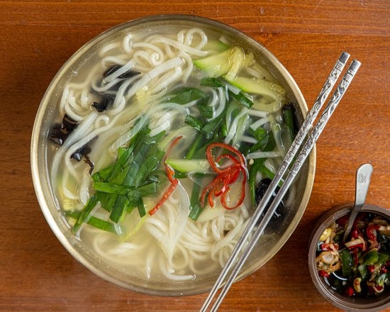 mdk noodles (Myung Dong Kyoja) by null