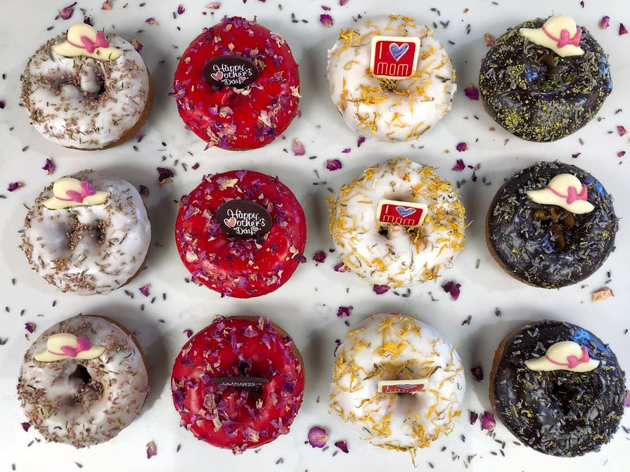 The Donuttery by null