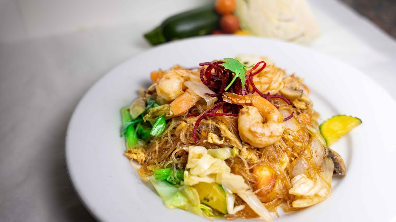 Aloy Modern Thai by null