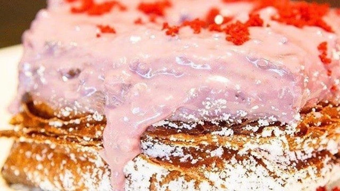 Glee Donuts & Burgers by null