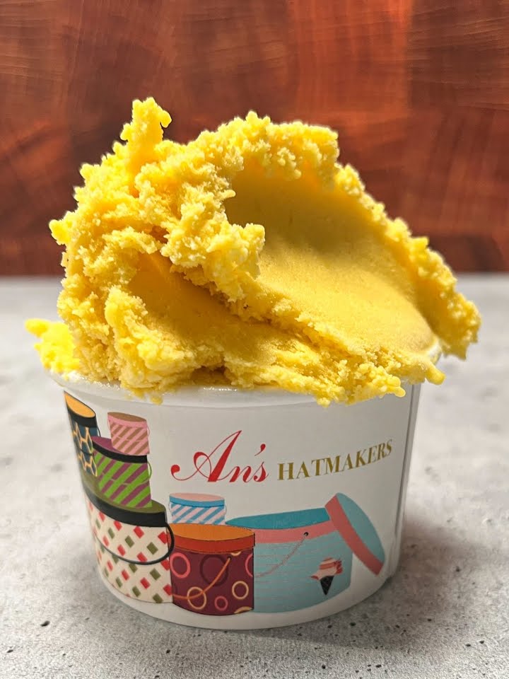 An's Hatmakers by null