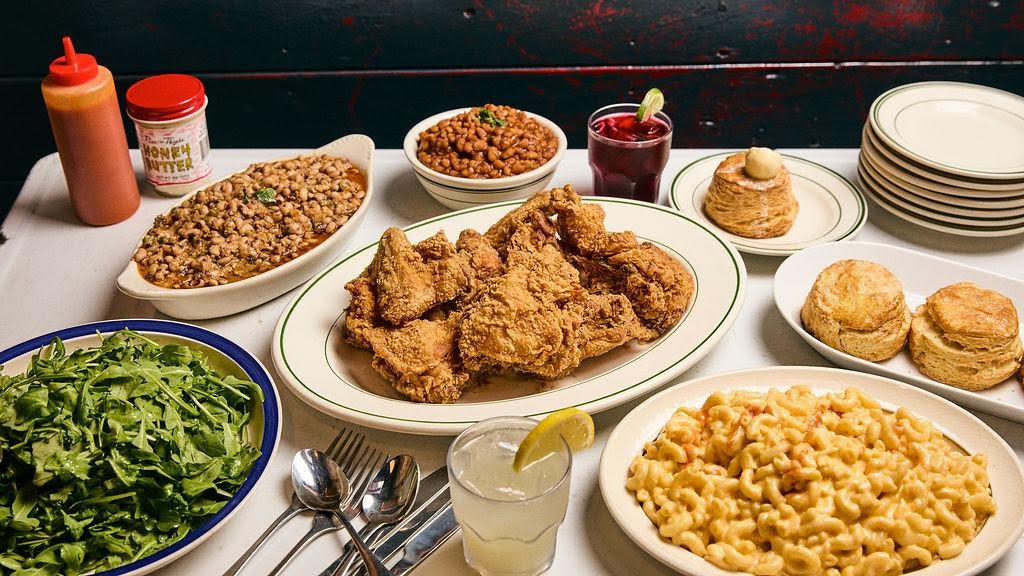 Pies 'n' Thighs by null