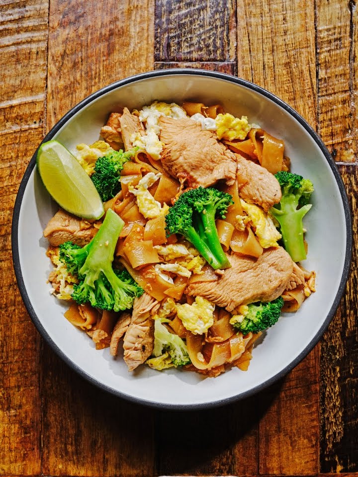 26 Thai Kitchen (The Battery) by null