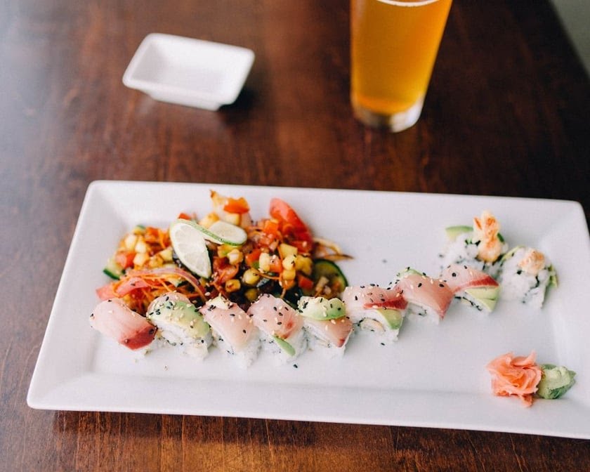Maru Sushi & Grill by null
