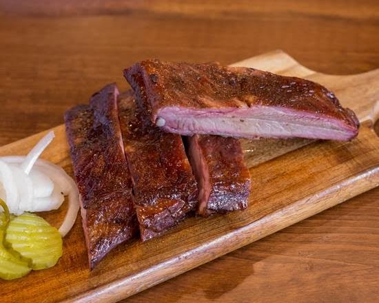 Willingham's World Champion BBQ by null