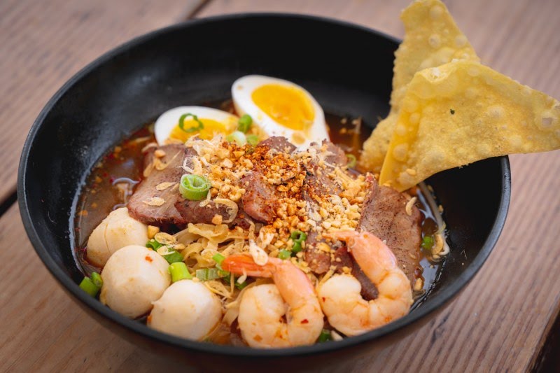 Khao Nom - ร้านข้าวหนม by null