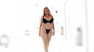 Plus size models jpg x Plus size models