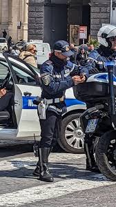 Italian police jpg x Italian police