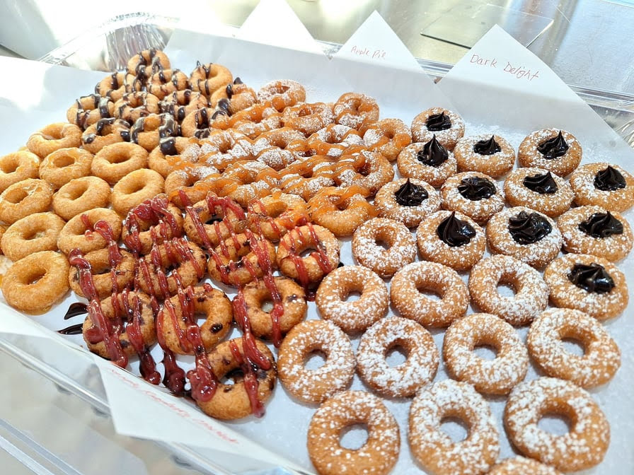 Chani's Donuts by null