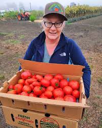 family pissing|A family was trying to figure out who keeps pissing and leaving poop bags  on their late mother's grave. Hidden cam captured the culprit, who turned  out to be a guy she