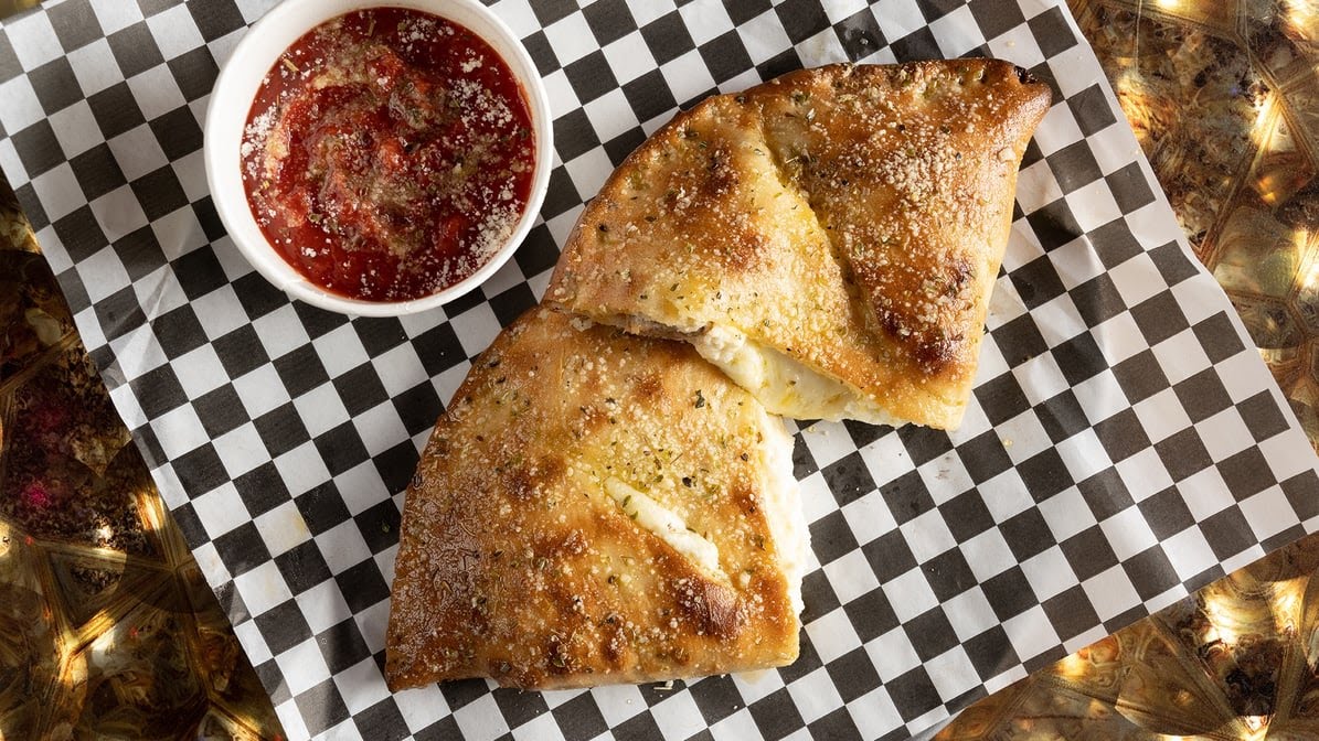 Graffiti Pizza by null