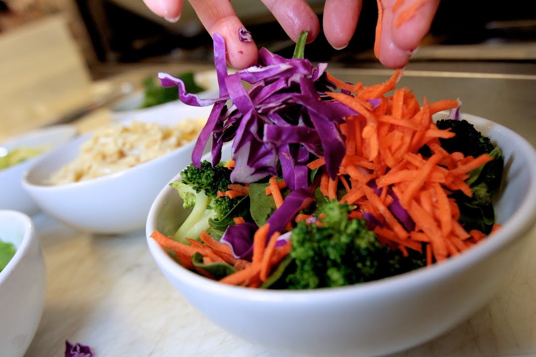 The Tomato Head by null