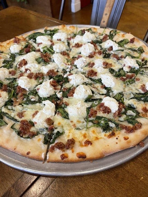 Alfonso's Pizzeria by null