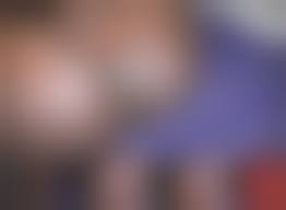 teen  pussy hole|小柄なティーンはタイトなウェットプッシーホールinto大きなペニスをスライドします - Pornhub.com