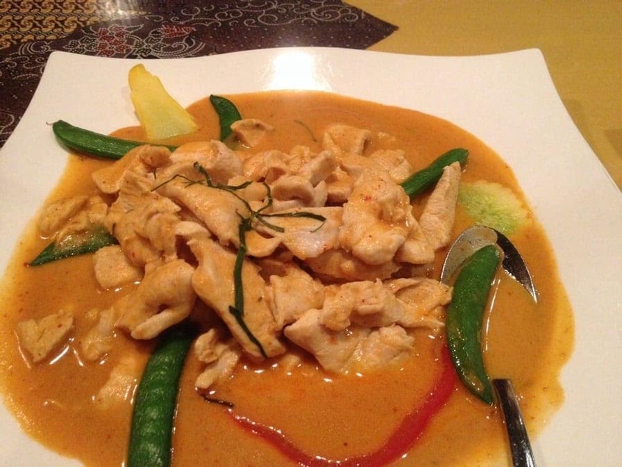 Bangkok Thyme by null