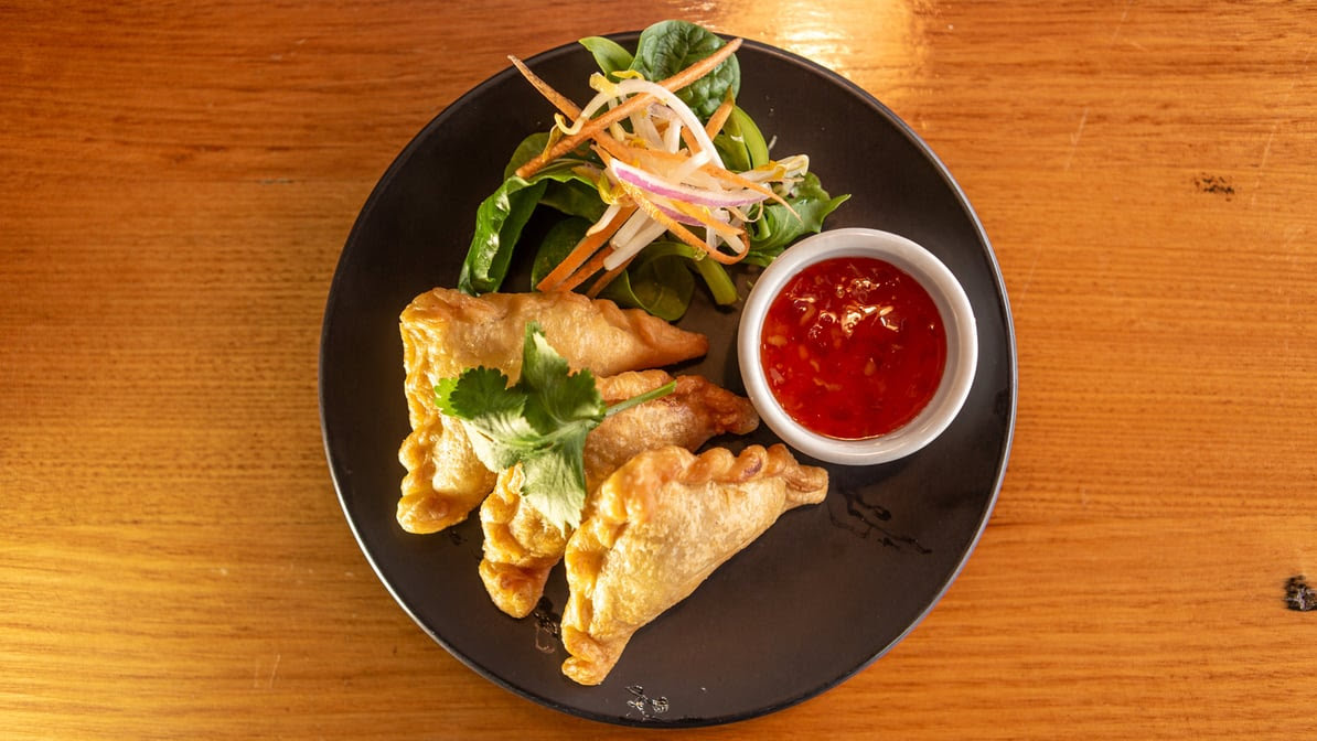 Vanidol's Asian Cuisine by null