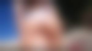 Voluptuous ass curving nude |Explicit Nude Pics of curvaceous model (6 photos) · Pandesia World