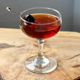 Andrew's American Pizza Kitchen by null