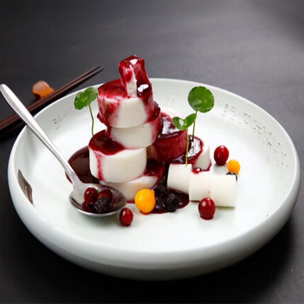 Cubist Circle by null