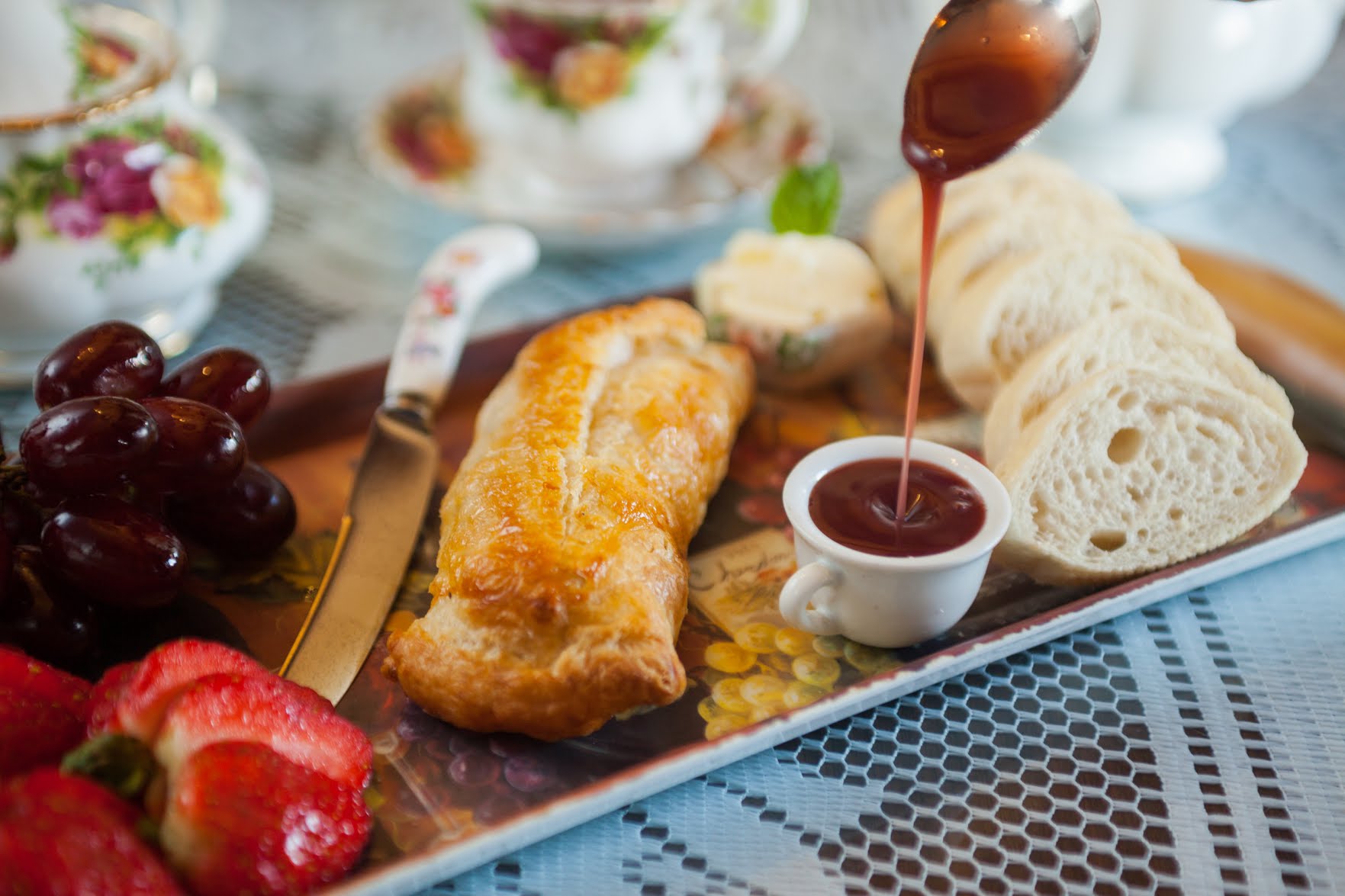 VIENNA CAFE & BISTRO by null