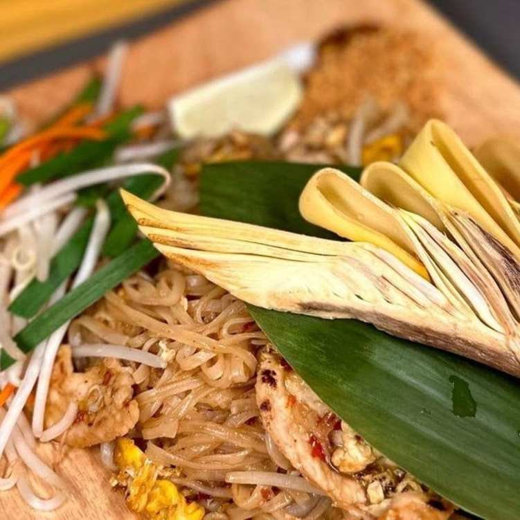 Sisi Kay Thai Eatery and Bar by null