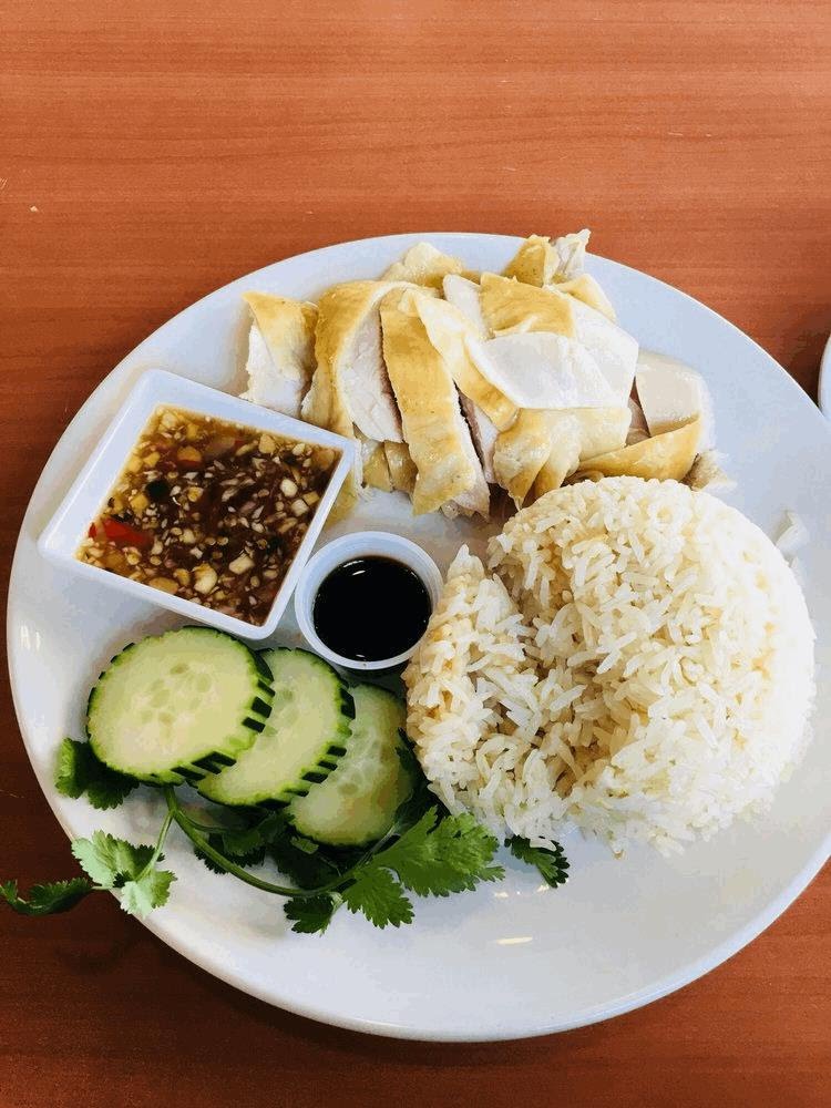 Phaya Thai Street Food by null