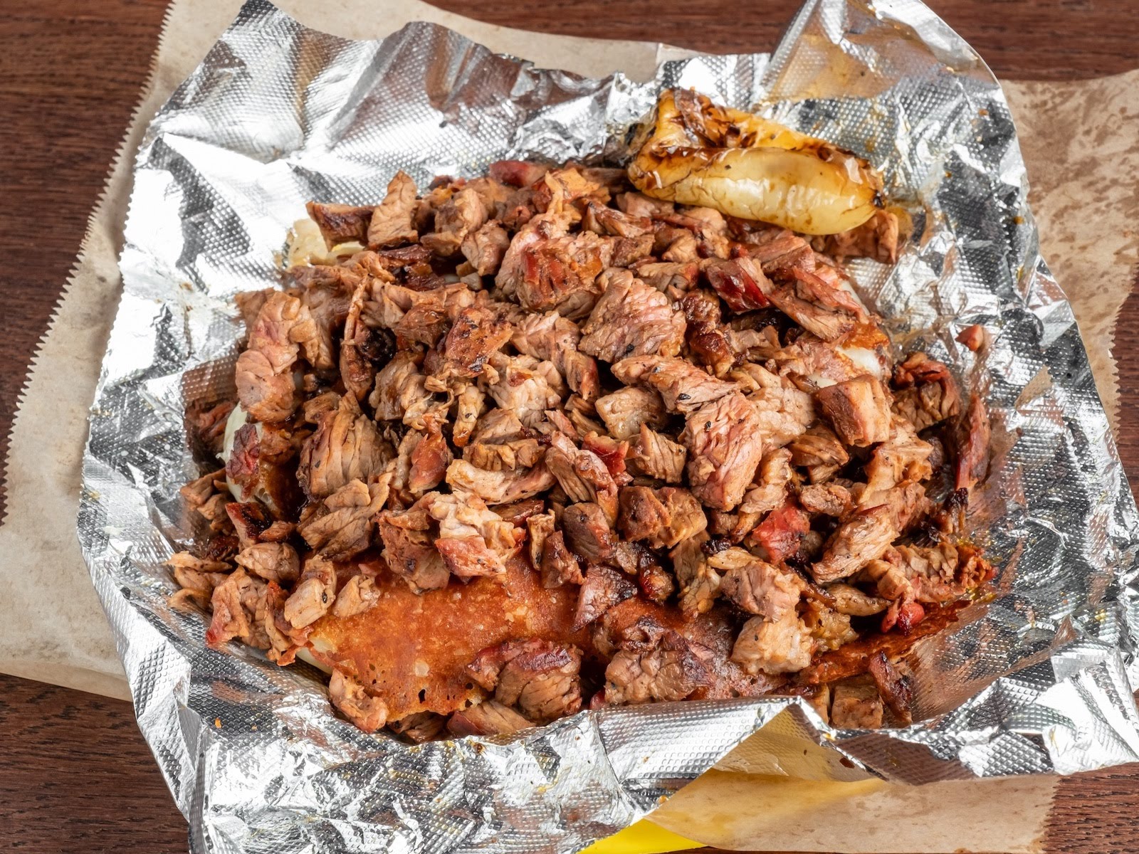 Tacos Los Cholos by null