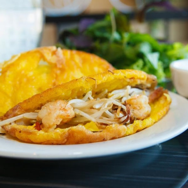 Hue Oi Vietnamese Cuisine by null