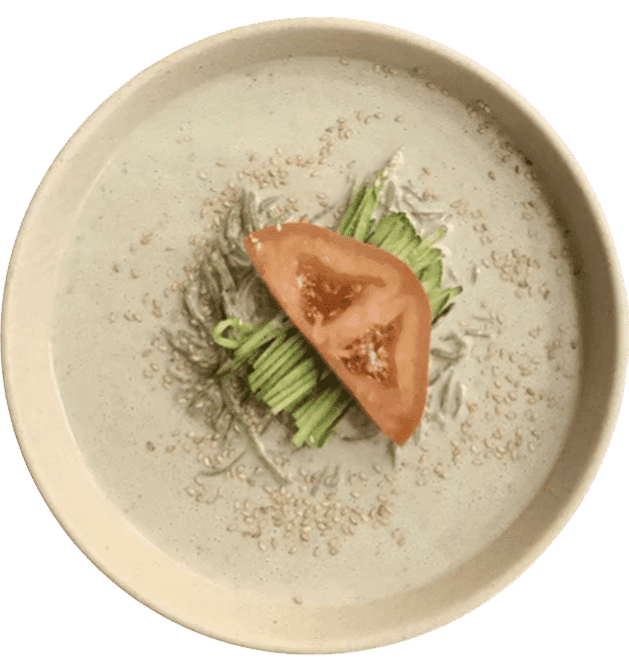 mdk noodles (Myung Dong Kyoja) by null