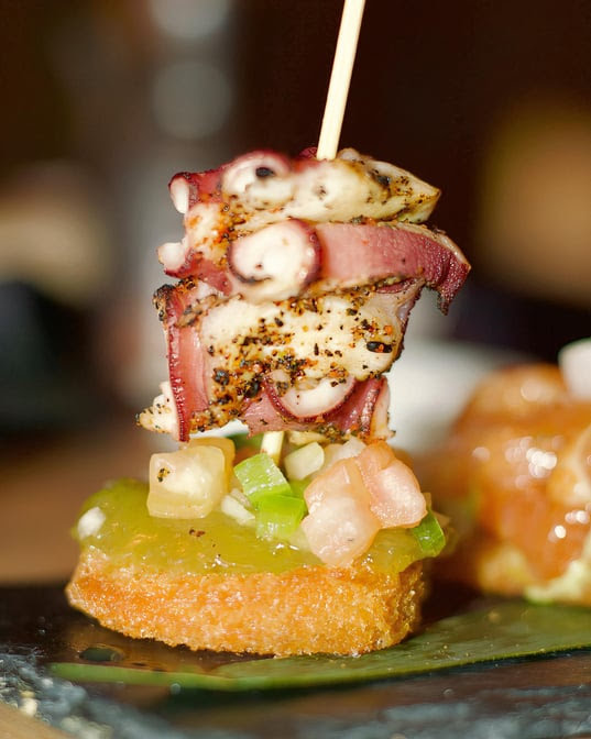 MAI SUSHI TAPAS & BAR by null