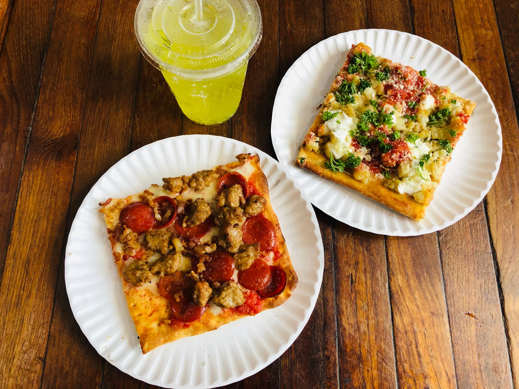 Champion Pizza by null