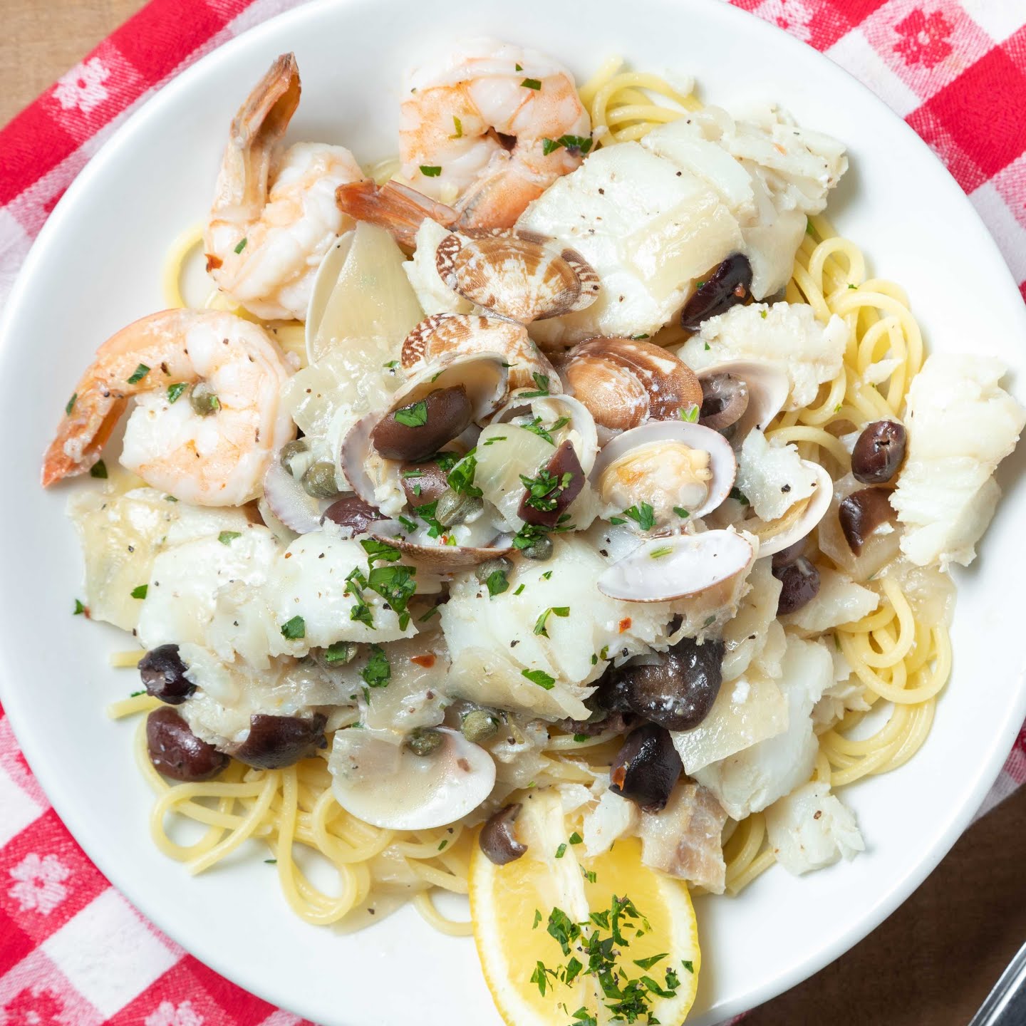 Vince's Italian Restaurant & Pizzeria by null