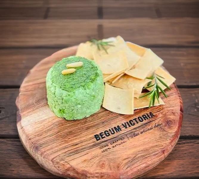 Begum Victoria Cheese by null