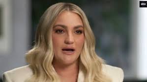 Explainthisimage com jpg x Lynn spears