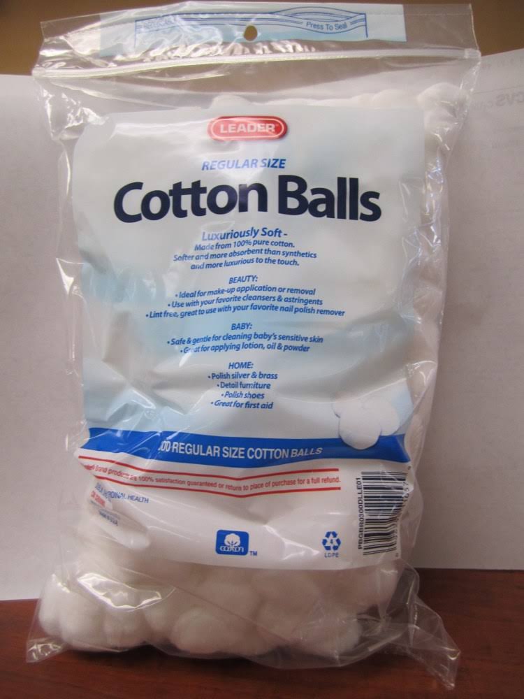 Leader Cotton Balls, Soft & Absorbent, Jumbo - 100 cotton balls