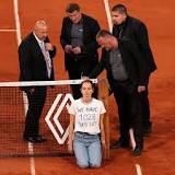 French Open 2022: Casper Ruud comeback win over Marin Cilic sets up Rafael Nadal final at Roland-Garros