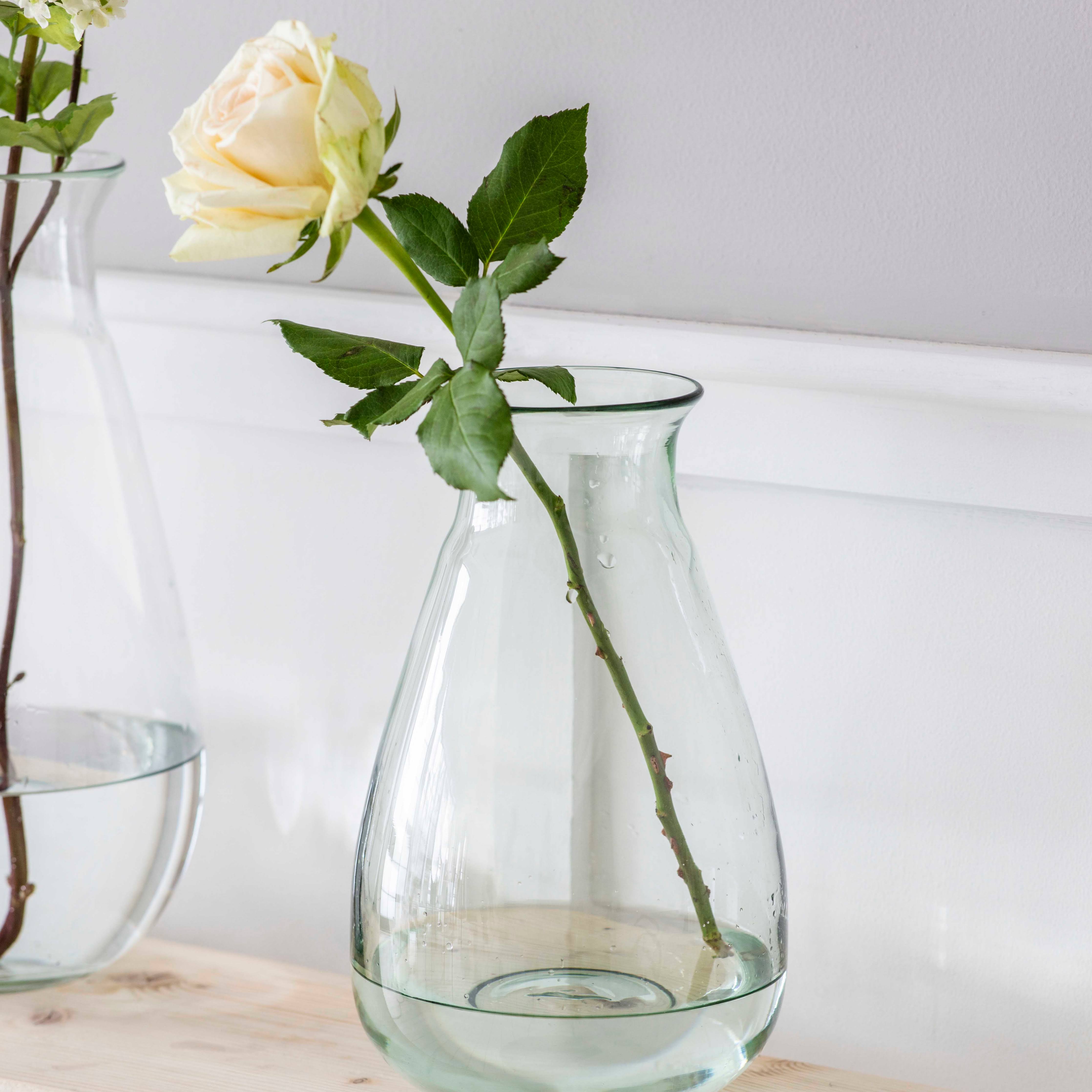 Garden Trading - QUINTON Vase Recycled Glass Medium