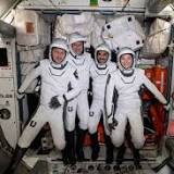Astronaut crew returning to Earth after six months on ISS