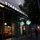 Starbucks CEO says 'US is unsafe,' blames failed gov't leadership
