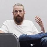 Mike Cannon-Brookes' peace deal with AGL Energy comes at high cost Eric JohnstonFollow @ejohnno