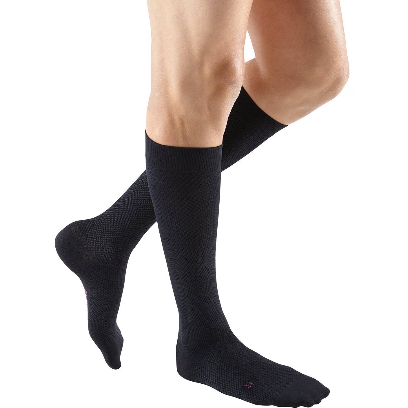 Mediven for Men Select 15-20 mmHg Knee High / VI / Standard / Black