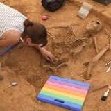 Dáárom zijn maar twee skeletten gevonden bij Waterloo: hoe beenderen van gesneuvelden werden gebruikt voor sui